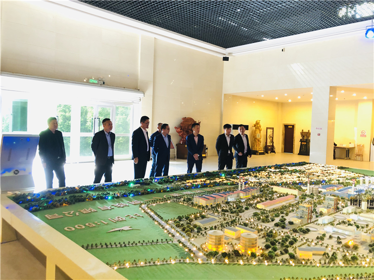 中國聯(lián)塑與新疆八鋼國貿(mào)達成戰(zhàn)略合作，共享新機攜手并進中亞五國市場